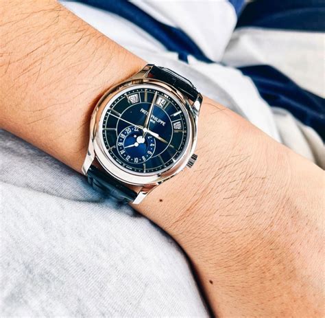 patek wrist